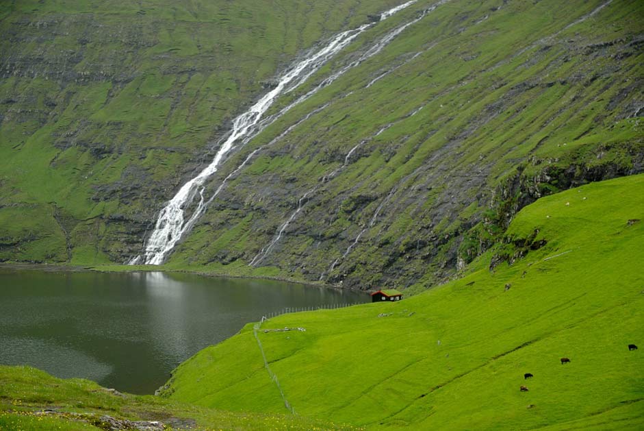 Fjord Cascade Saksun Faroe-Islands