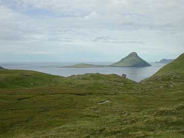 Faroe-Islands  Summer Rocks Picture