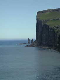 Faroe-Islands  Summer Rocks Picture