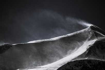 Mountain Peak Snow-Mountain Snow Picture