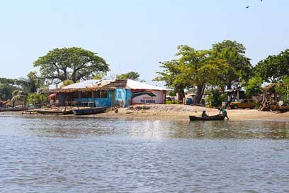 River-Scene Africa Fishing-Village Gambia Picture