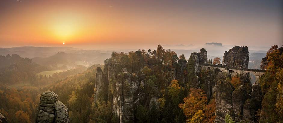  Sunrise Elbe-Sandstone-Mountains Bastei