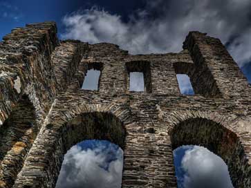 Castle Enormous Sublime Middle-Ages Picture