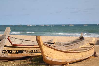 Boats Ghana Shipbuilder Wooden-Boat Picture