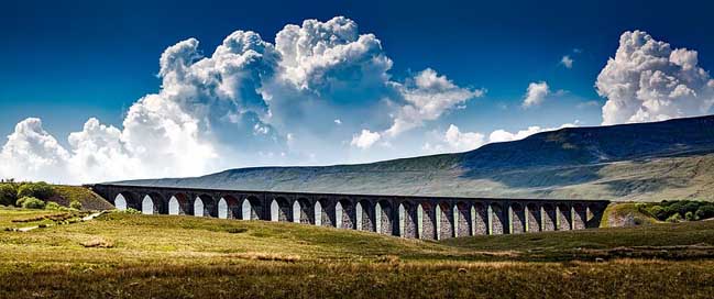 Ribblehead-Viaduct Great-Britain England Yorkshire Picture