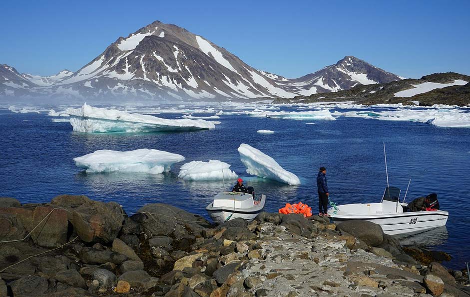 Cold Mountains Boats Icebergs