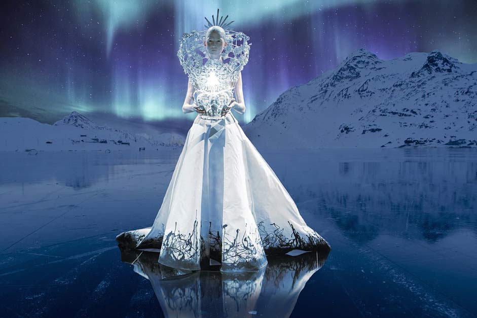 Light Northern-Lights Ice Queen