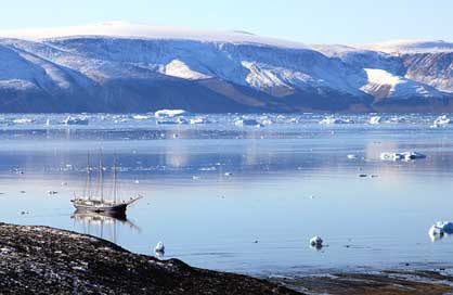 Greenland Ice Sailboat Boat Picture