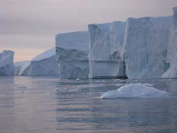 Nature Glitter Iceberg Scenic Picture