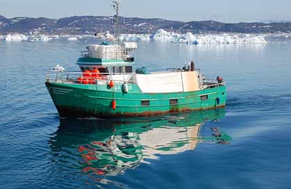 Fishing-Boat Ilulissat Reflection Floe Picture