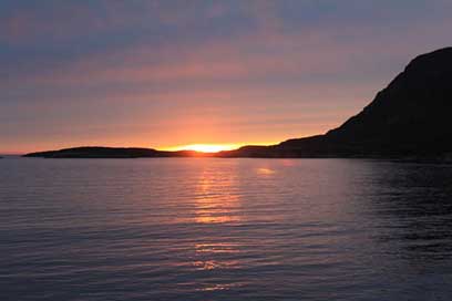 Greenland  By-The-Water Sunset Picture