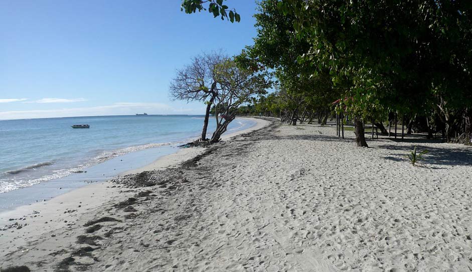 The-Salt-Pans Beach Guadeloupe Caribbean