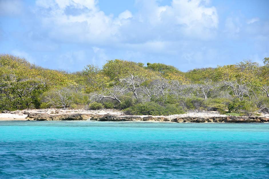  Blue-Sea Small-Land Guadeloupe