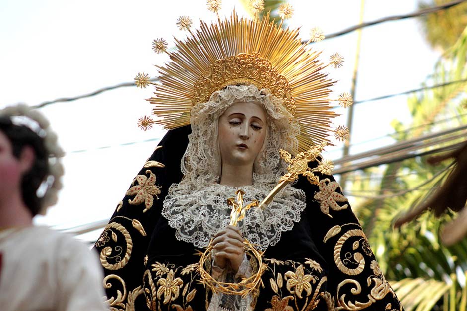   Virgin-Santo-Domingo-Guatemala Procession