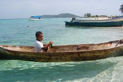 Canoe Water Clear Honduras Picture