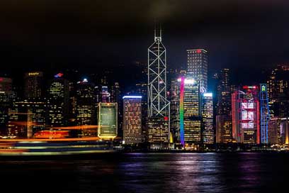 Hong-Kong Long-Exposure Night Peek Picture