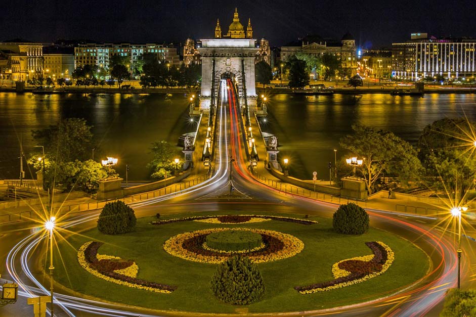 Hungary Roundabout Budapest Chain-Bridge