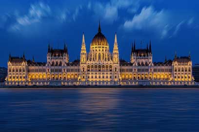 Budapest Reflection Danube Hungarian-Parliament Picture