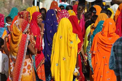 India Women Saree Wedding Picture