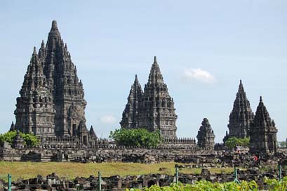 Temple  Candi-Rara-Jonggrang Candi-Prambanan Picture