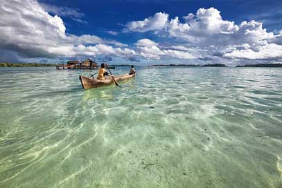 Lagoon Canoe Paddling Dugout-Canoe Picture