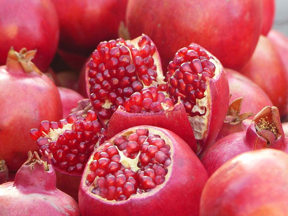 Red Fruit Iran Pomegranate