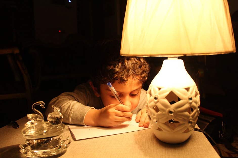 Baghdad Iraq Drawing Kid