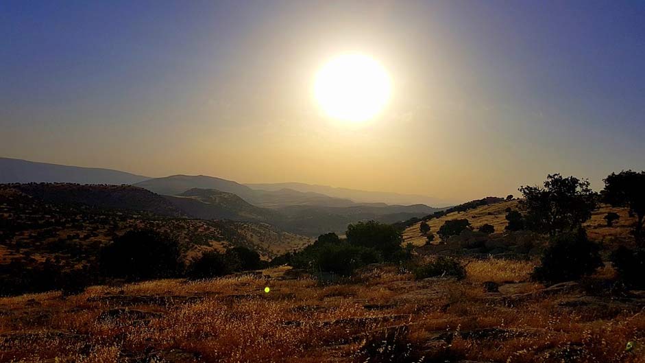 Mountain Sun Iraq Kurdistan