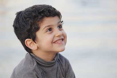 Kid Happy Iraq Laugh Picture