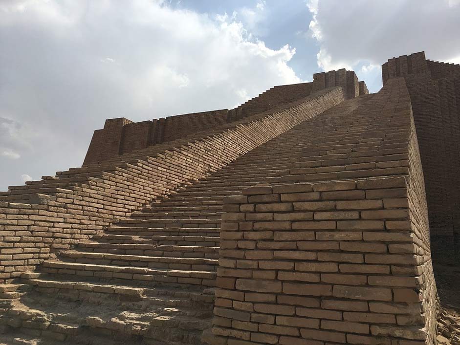 Antique Old Iraq Ziggurat