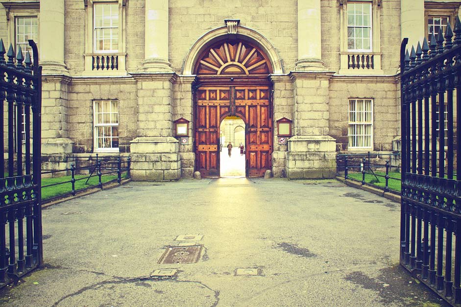 Building Ireland Dublin Trinity-College