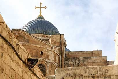 Basilica-Of-The-Holy-Sepulchre  Israel Jerusalem Picture