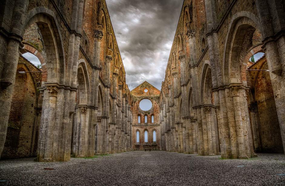 Tuscany Ruins Abbey San-Galgano