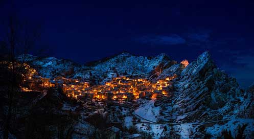 Castelmezzano Town Village Italy Picture