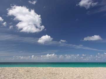 Beach Alone Unaffected Sea Picture