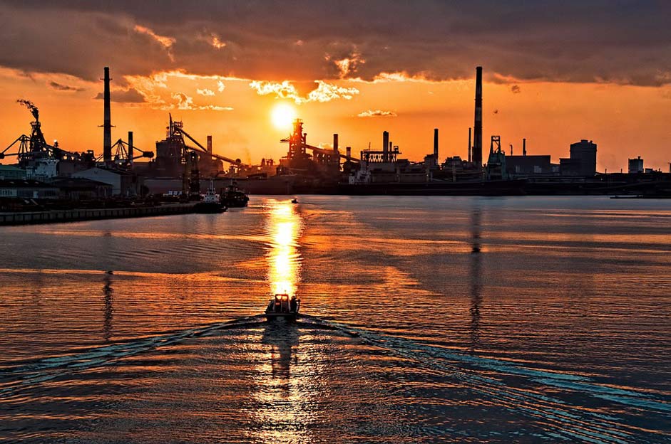  Ship Japan Sunset