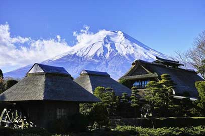 Mt-Fuji Sky Mountains-Of-Japan Japan Picture