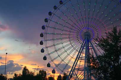 Ferris-Wheel Kazakhstan Astana Cabin Picture