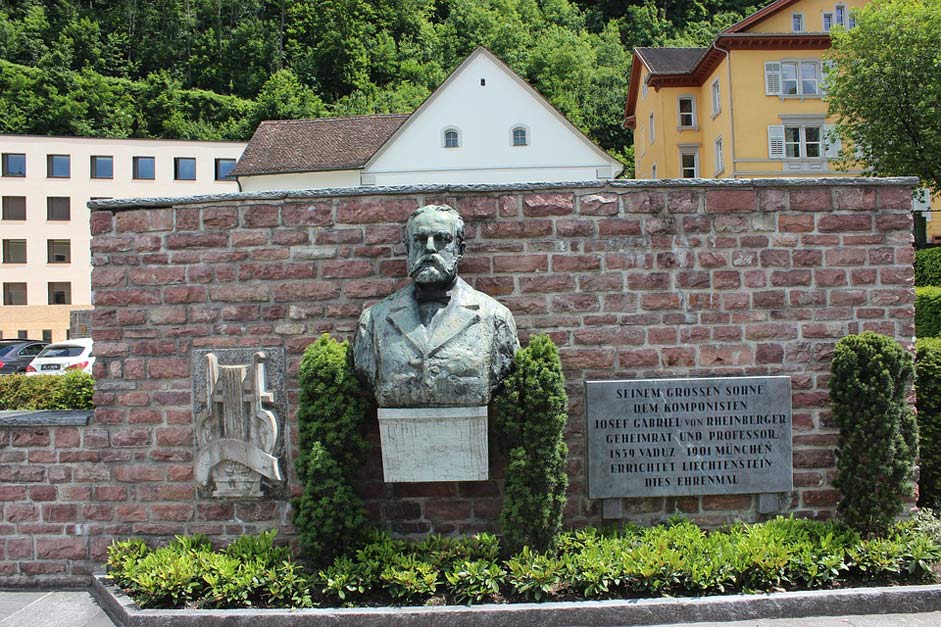  Monument Vaduz Liechtenstein