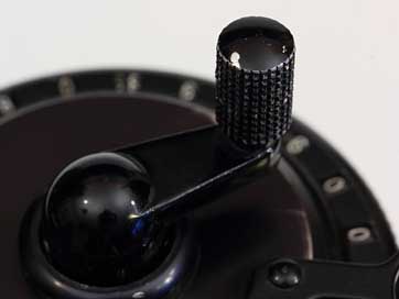 Curta Liechtenstein Calculator Mechanical Picture