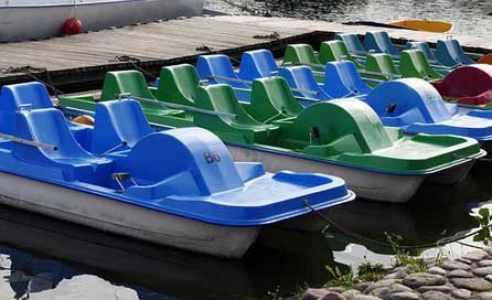 Pedal-Boat Water-Sports Galevs-Lake Jetty Picture