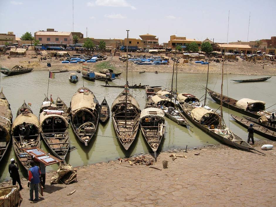 Produce Good Boats Mali