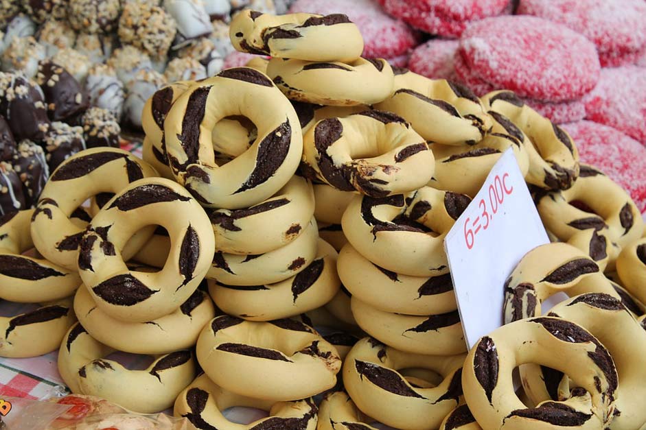  Traditional-Sweets Honey-Rings Malta