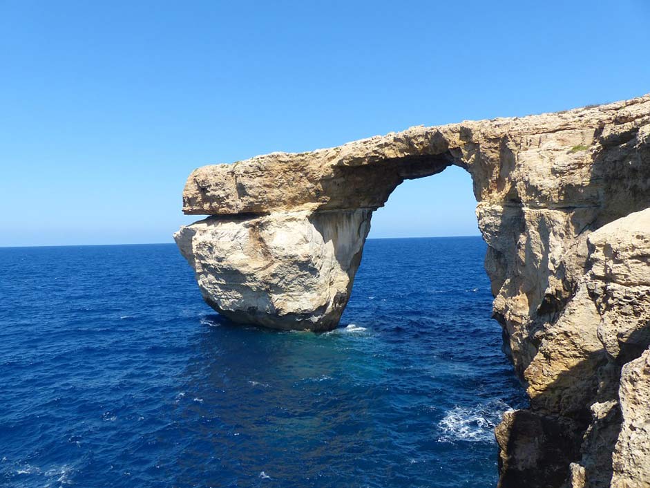 Malta Blue-Window Cliff Rock