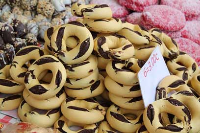 Malta  Traditional-Sweets Honey-Rings Picture