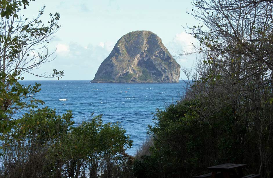 Rock-Of-Diamond Ocean Diamond Martinique