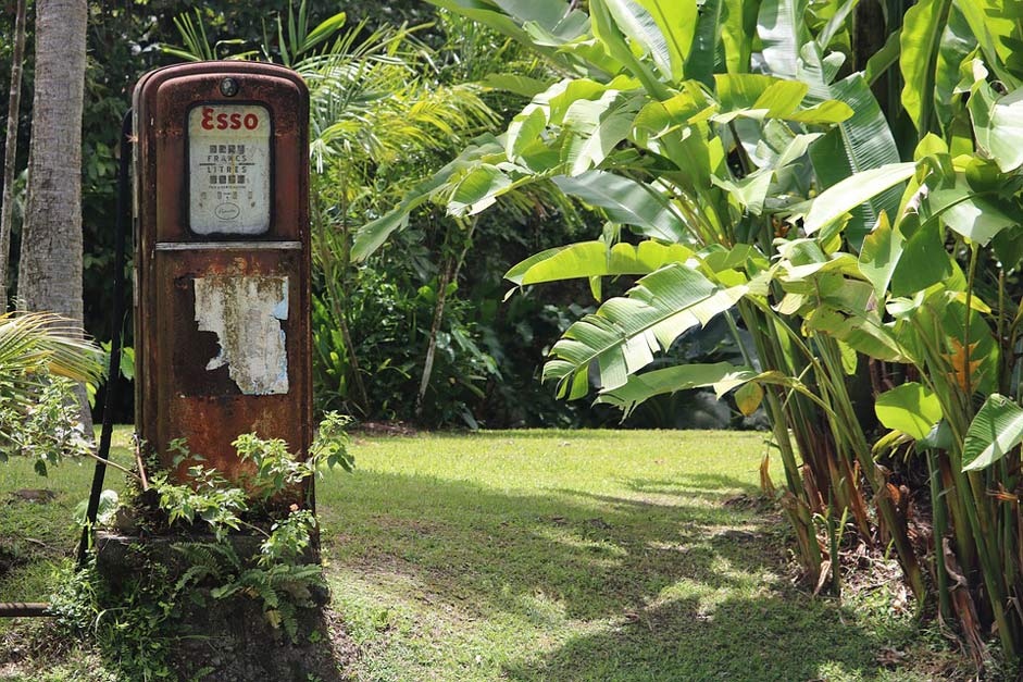 Garden Gasoline Pump Vintage