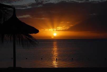 Sunset  Mauritius Sugar-Beach Picture