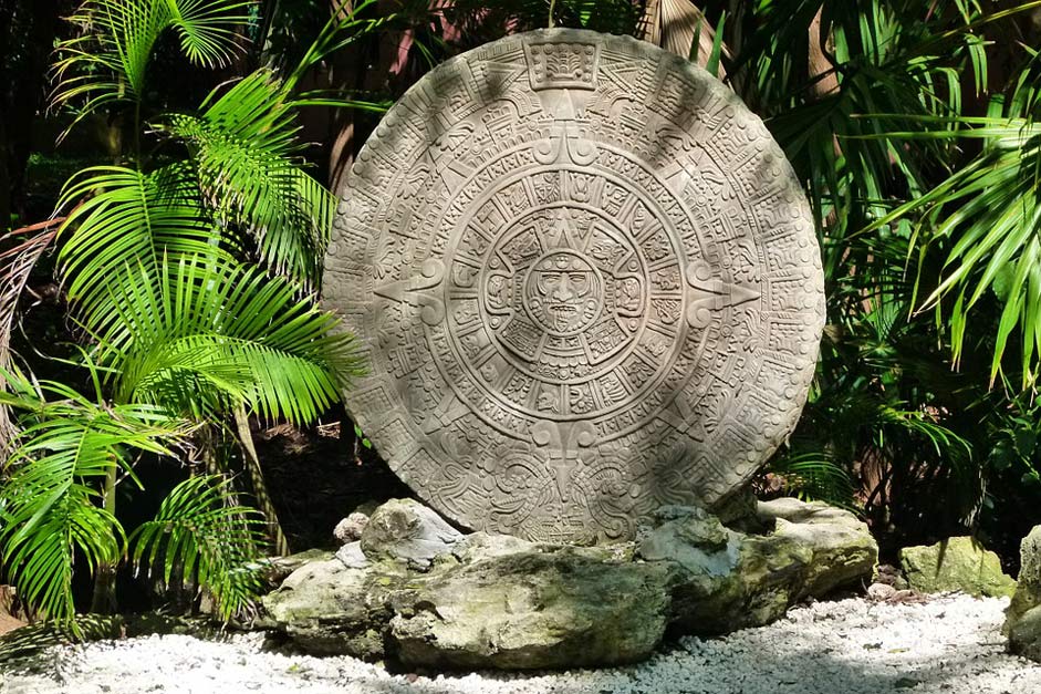 Caribbean Stone Mexico The-Aztec-Calendar