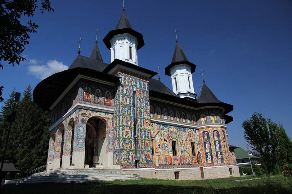 Painting Moldova Neamt Church